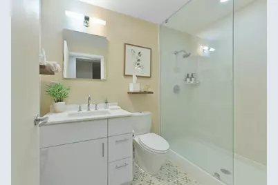 346 Congress #312, Boston, MA 02210 - Photo 12