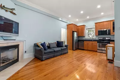8 Parker Rd #4, Wakefield, MA 01880 - Photo 6