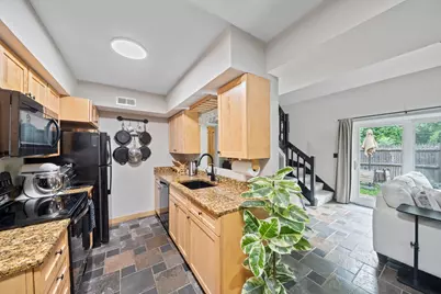 233 Lake Street #F, Weymouth, MA 02189 - Photo 2