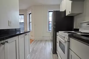 2 Sutherland Rd, Boston, MA 02135 - Photo 6
