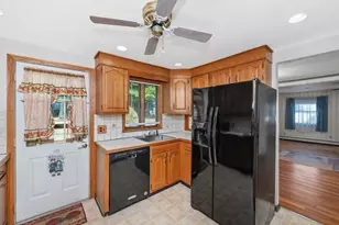 195 Temple Rd, Waltham, MA 02452 - Photo 24