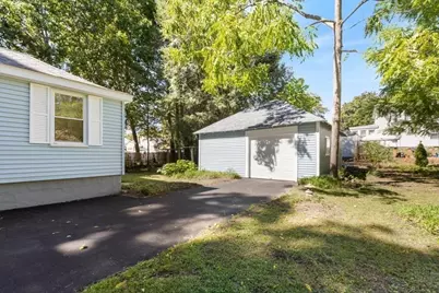 65 Oxford Ave, Haverhill, MA 01835 - Photo 32