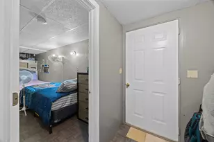 133 Commonwealth Ave, Worcester, MA 01604 - Photo 24