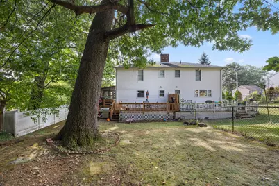 133 Commonwealth Ave #B, Worcester, MA 01604 - Photo 36