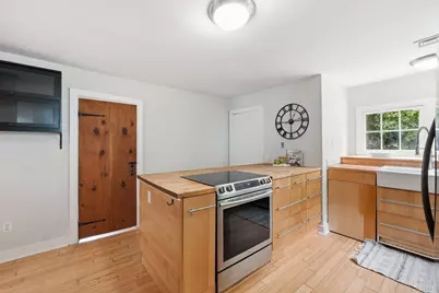 3R Calvin St, Ayer, MA 01432 - Photo 14