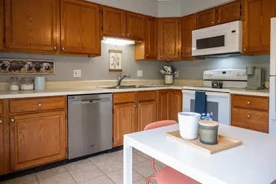 166 Hillside Rd #5, Westfield, MA 01085 - Photo 10