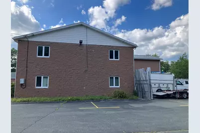27 Eastman St, Easton, MA 02334 - Photo 4