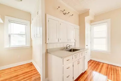 40 Belvidere Street #40, Springfield, MA 01108 - Photo 6