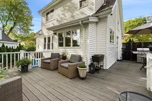 29 Woburn St, Medford, MA 02155 - Photo 34