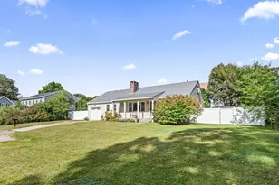 5 Briggs St, Northbridge, MA 01588 - Photo 1