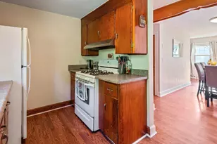 5 Briggs St, Northbridge, MA 01588 - Photo 12