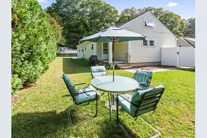5 Briggs St, Northbridge, MA 01588 - Photo 34