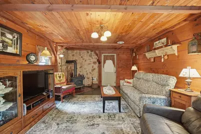 70 Old Princeton Rd, Hubbardston, MA 01452 - Photo 8