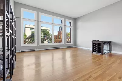 219 Central Street #2B, Lowell, MA 01852 - Photo 4