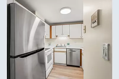 1 Watermill Pl #121, Arlington, MA 02476 - Photo 16