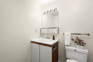 1 Watermill Pl, Arlington, MA 02476 - Photo 28