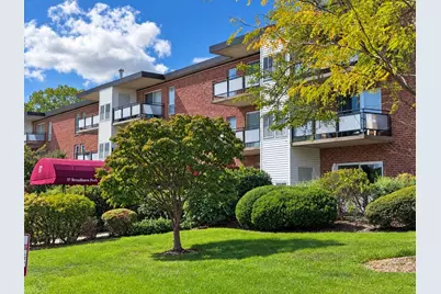 57 Broadlawn Park #3A, Boston, MA 02467 - Photo 1