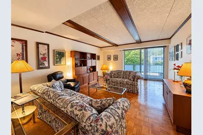 57 Broadlawn Park #3A, Boston, MA 02467 - Photo 4