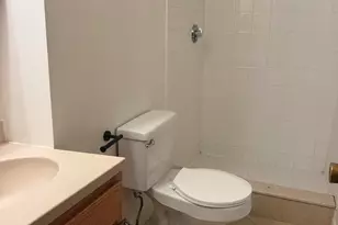 11 Grove St, Boston, MA 02114 - Photo 4