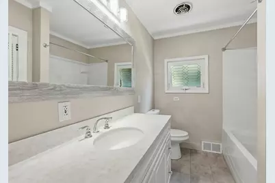 7 Athens St, Auburn, MA 01510 - Photo 16