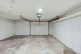7 Athens St, Auburn, MA 01510 - Photo 24