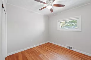 7 Athens St, Auburn, MA 01510 - Photo 12