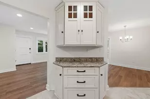 7 Athens St, Auburn, MA 01510 - Photo 8