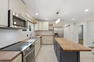7 Athens St, Auburn, MA 01510 - Photo 6