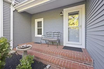 113 Chief Justice Cushing Highway, Scituate, MA 02066 - Photo 4