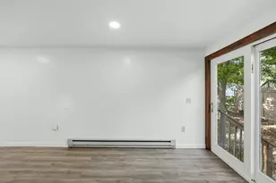 5A Warwick St, Auburn, MA 01501 - Photo 8