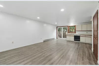 5A Warwick St #1, Auburn, MA 01501 - Photo 10