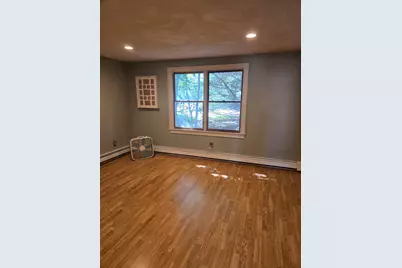 27 Arnold Road, North Attleboro, MA 02760 - Photo 4