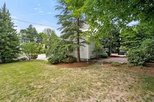 296 Linden St, Wellesley, MA 02481 - Photo 30