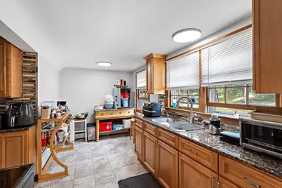 49 South St, Northborough, MA 01532 - Photo 12