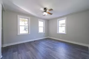 252 Somerset Ave, Taunton, MA 02780 - Photo 2