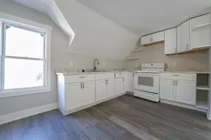 252 Somerset Ave, Taunton, MA 02780 - Photo 12