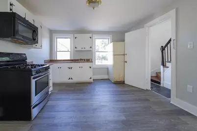 252 Somerset Avenue, Taunton, MA 02780 - Photo 8