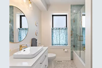 39 Essex St, Boston, MA 02129 - Photo 12