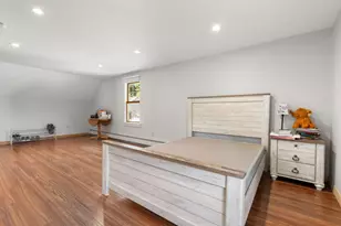 134 Commonwealth Ave, Worcester, MA 01604 - Photo 18