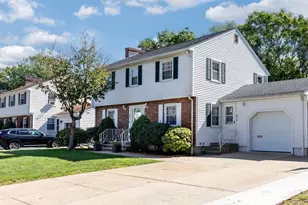 247 Channing Rd, Belmont, MA 02478 - Photo 2