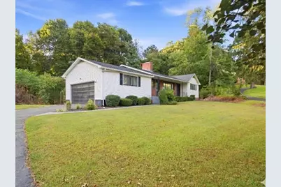 74 Springfield St, Springfield, MA 01107 - Photo 2