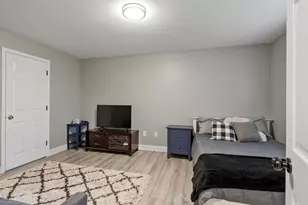 84 Waterford Dr, Worcester, MA 01602 - Photo 18