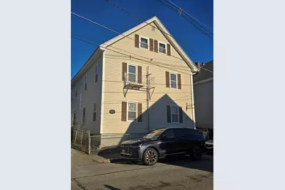 32 Agawam St #2, Lowell, MA 01852 - Photo 2