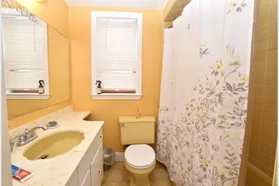 10 Holly St, Watertown, MA 02472 - Photo 20