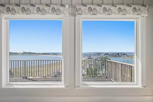 63 Harbor View Ave, Winthrop, MA 02152 - Photo 16