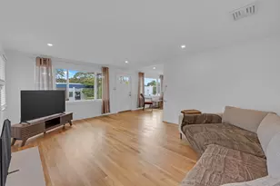 79 Chilmark St, Worcester, MA 01604 - Photo 8
