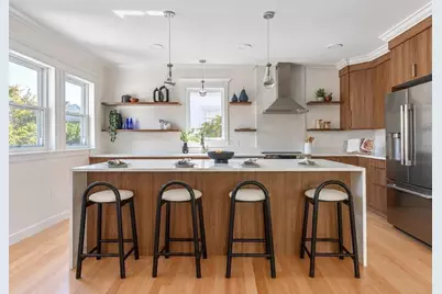 83 Kenmere #2, Medford, MA 02155 - Photo 4