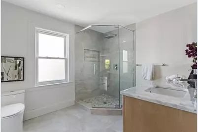 83 Kenmere #2, Medford, MA 02155 - Photo 20
