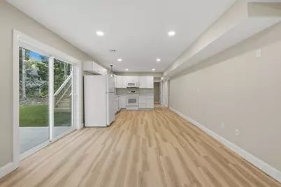 104 Hilltop Dr #A, Southbridge, MA 01550 - Photo 8