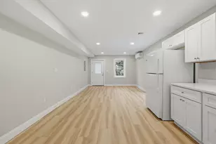 104 Hilltop Dr, Southbridge, MA 01550 - Photo 10